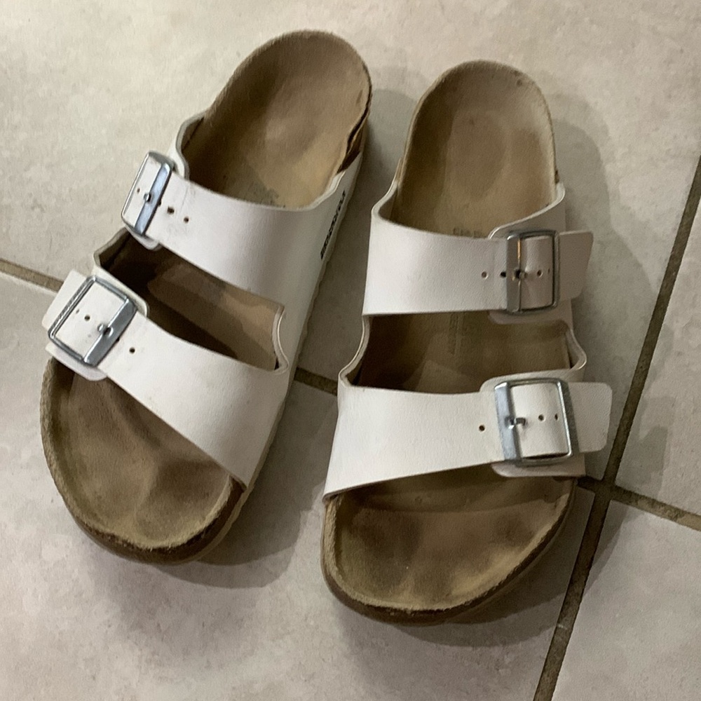 Birkenstock Arazona size 9